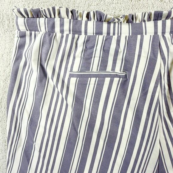 Torrid Super Soft Rib Lounge Striped Shorts - Women’s US 3X / 22-24 / Torrid 3 - - Picture 10 of 10